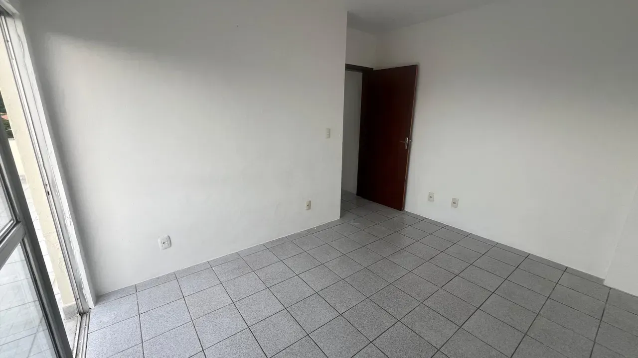 Вид на воду и 1 спальня: квартира 37 м² — photo 4