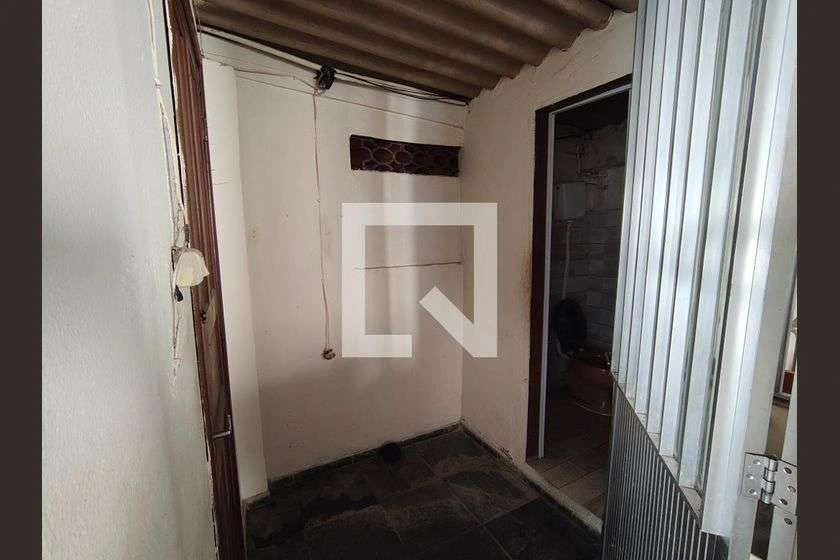Unfurnished house, 1 bedroom, 94 m², no parking — photo 18