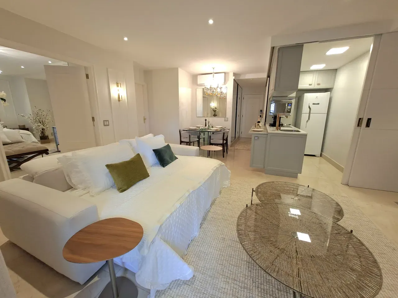 2-bedroom apartment in a building with a sauna — photo 37