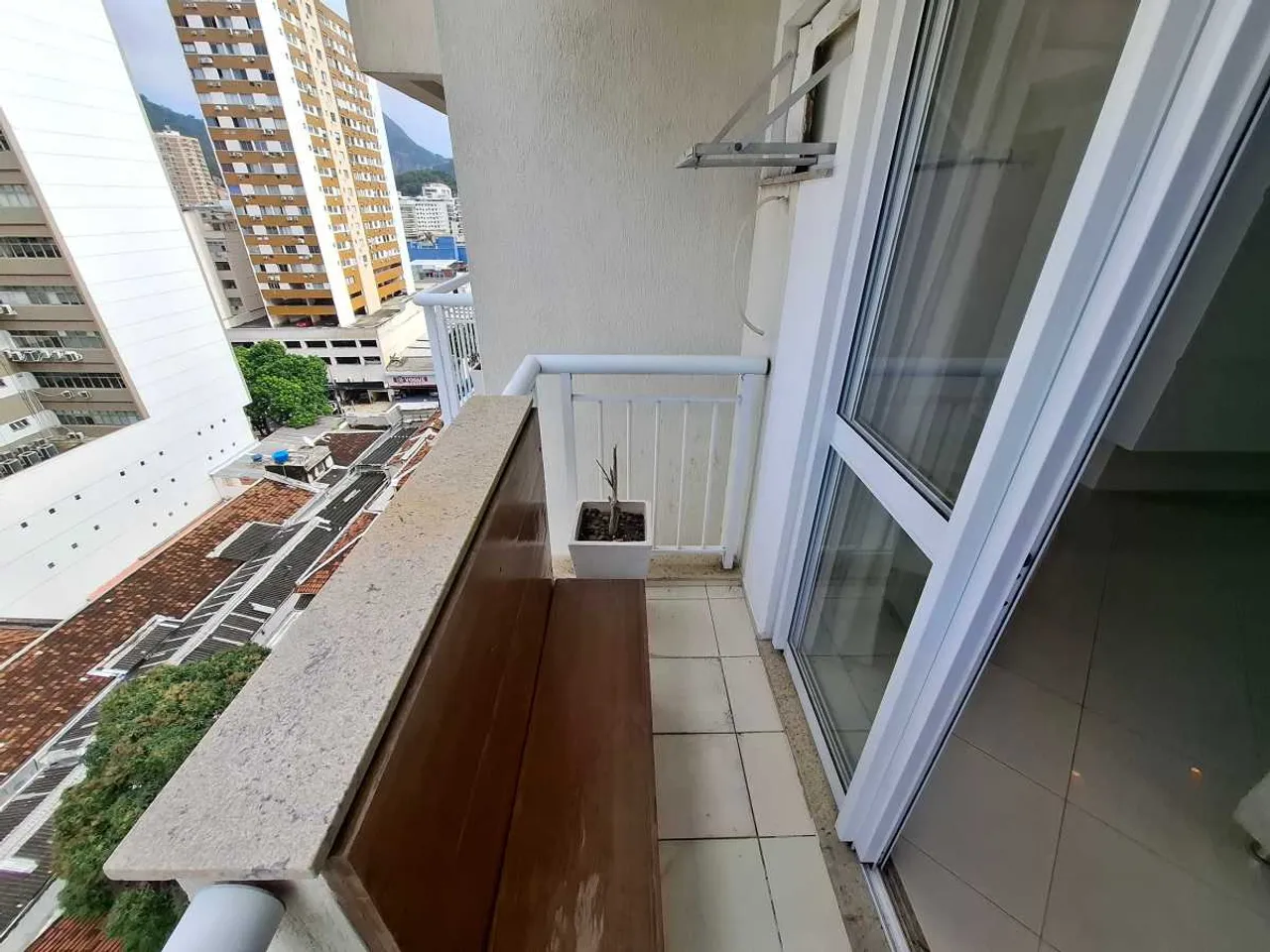 Apartamento mobiliado com 2 quartos e varanda — photo 5