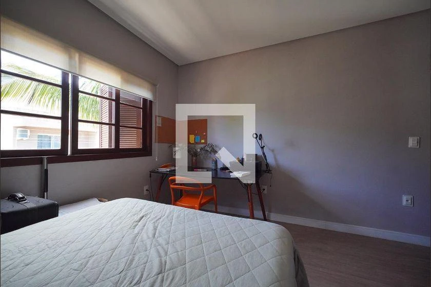 100 m² house with a washing machine and a home office — photo 22
