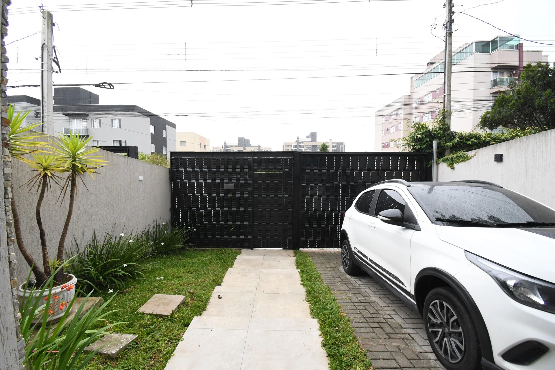 Casa de 3 quartos com varanda envidraçada, Tingui — photo 42