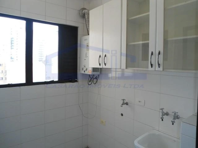 Apartamento de 94 m² com vista para o parque e banheira — photo 5