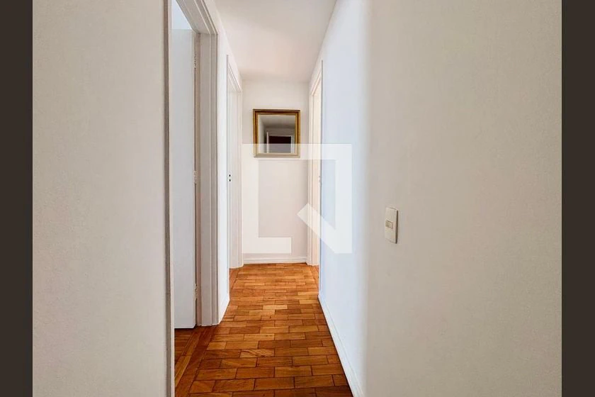 Unfurnished 3-bedroom apartment with gas kitchen — photo 26