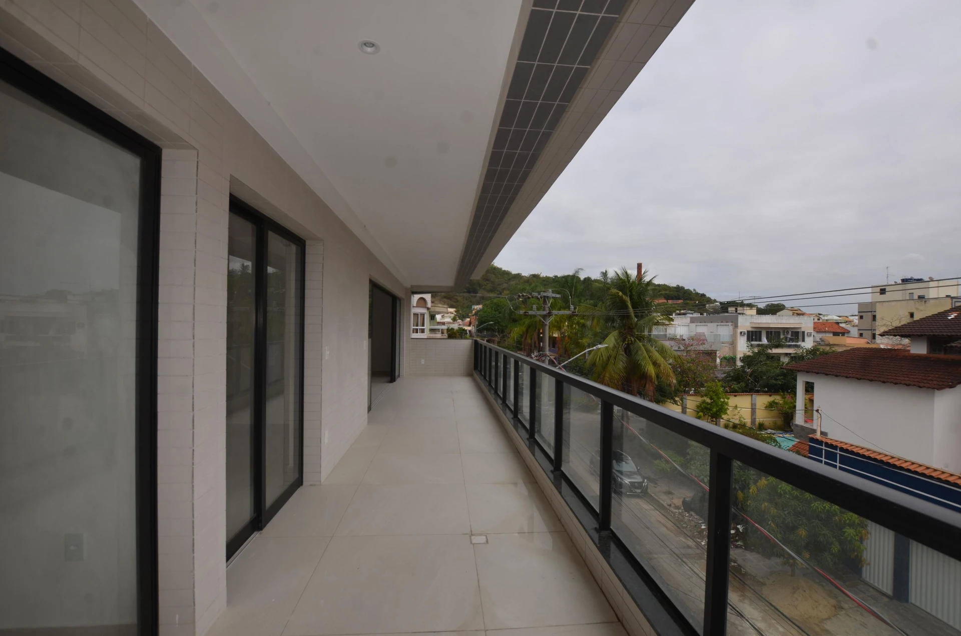 2-bedroom apartment with a mountain view in Rio de Janeiro — photo 13