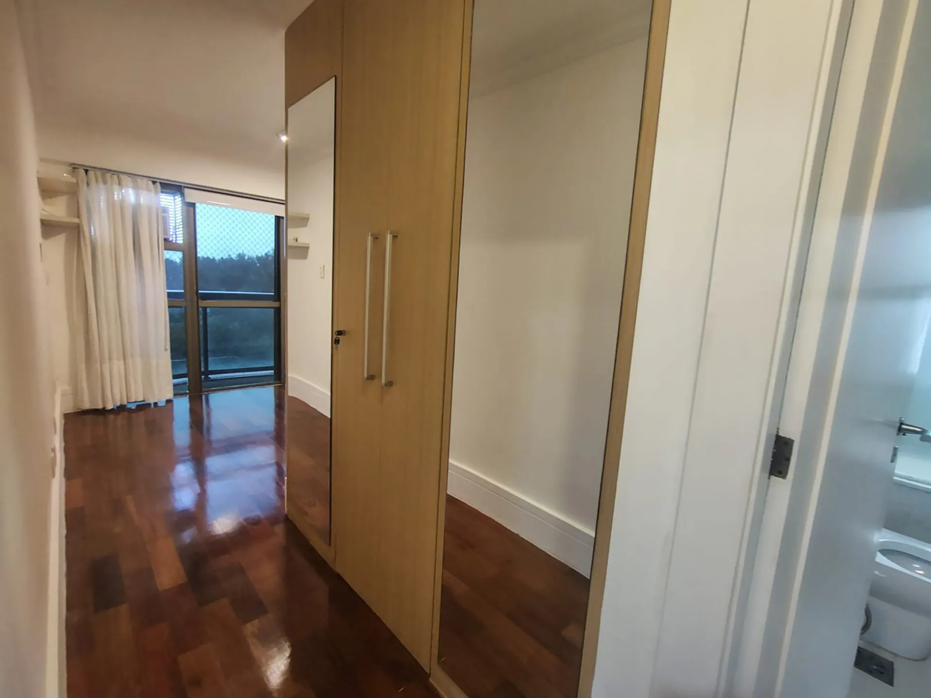 Apartamento de 3 quartos com cozinha separada e 2 vagas — photo 18
