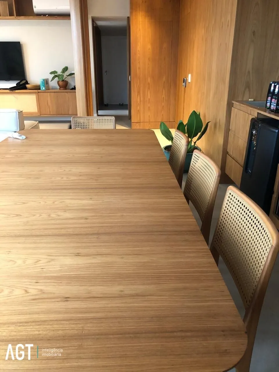 Furnished apartment with 2 bedrooms and 3 bathrooms — photo 6
