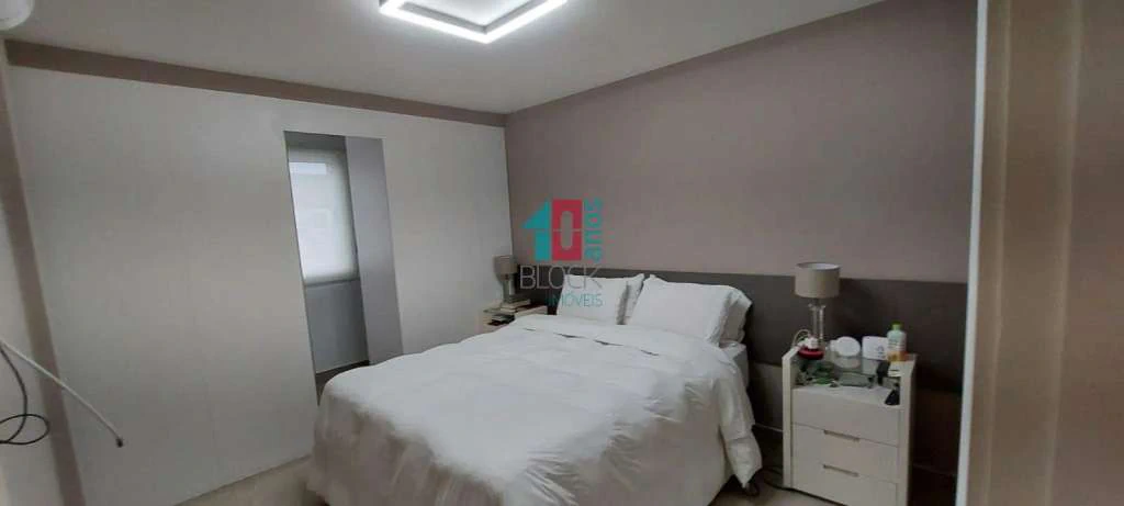 Furnished apartment with 3 en-suite bedrooms and 2 spots — photo 8