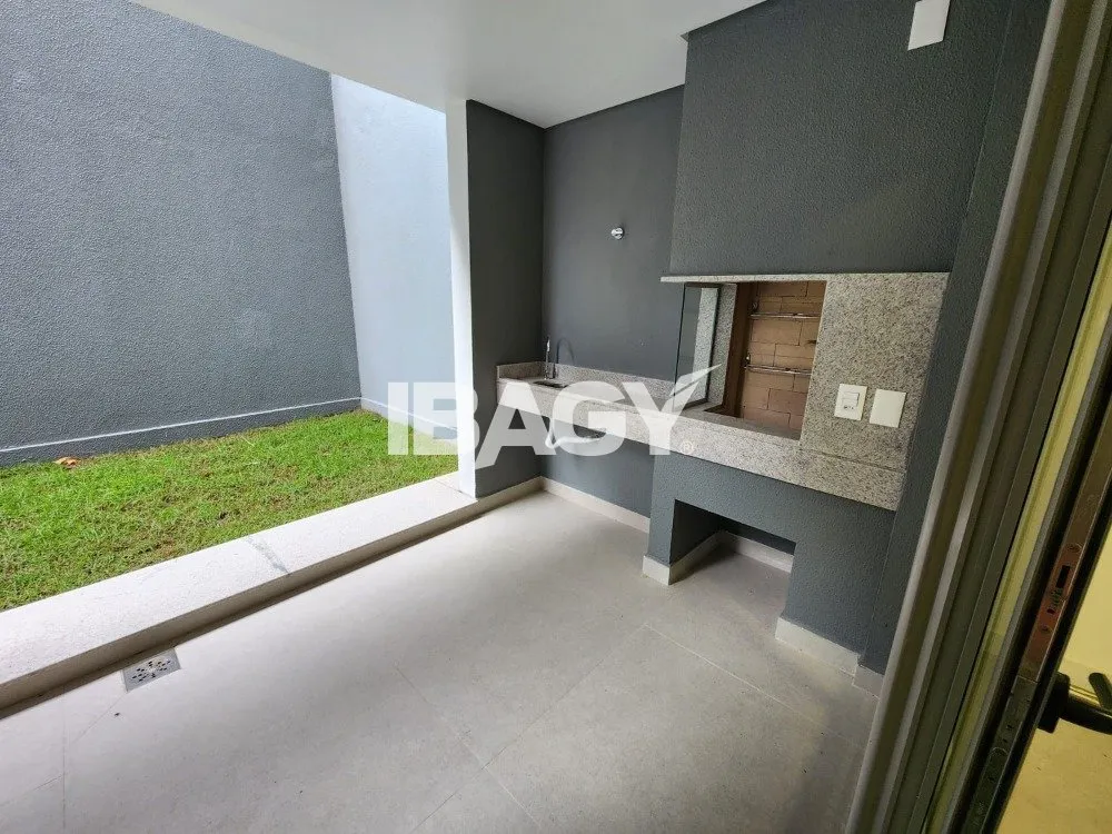 Furnished apartment, 116 m², with a grill on the balcony — photo 46