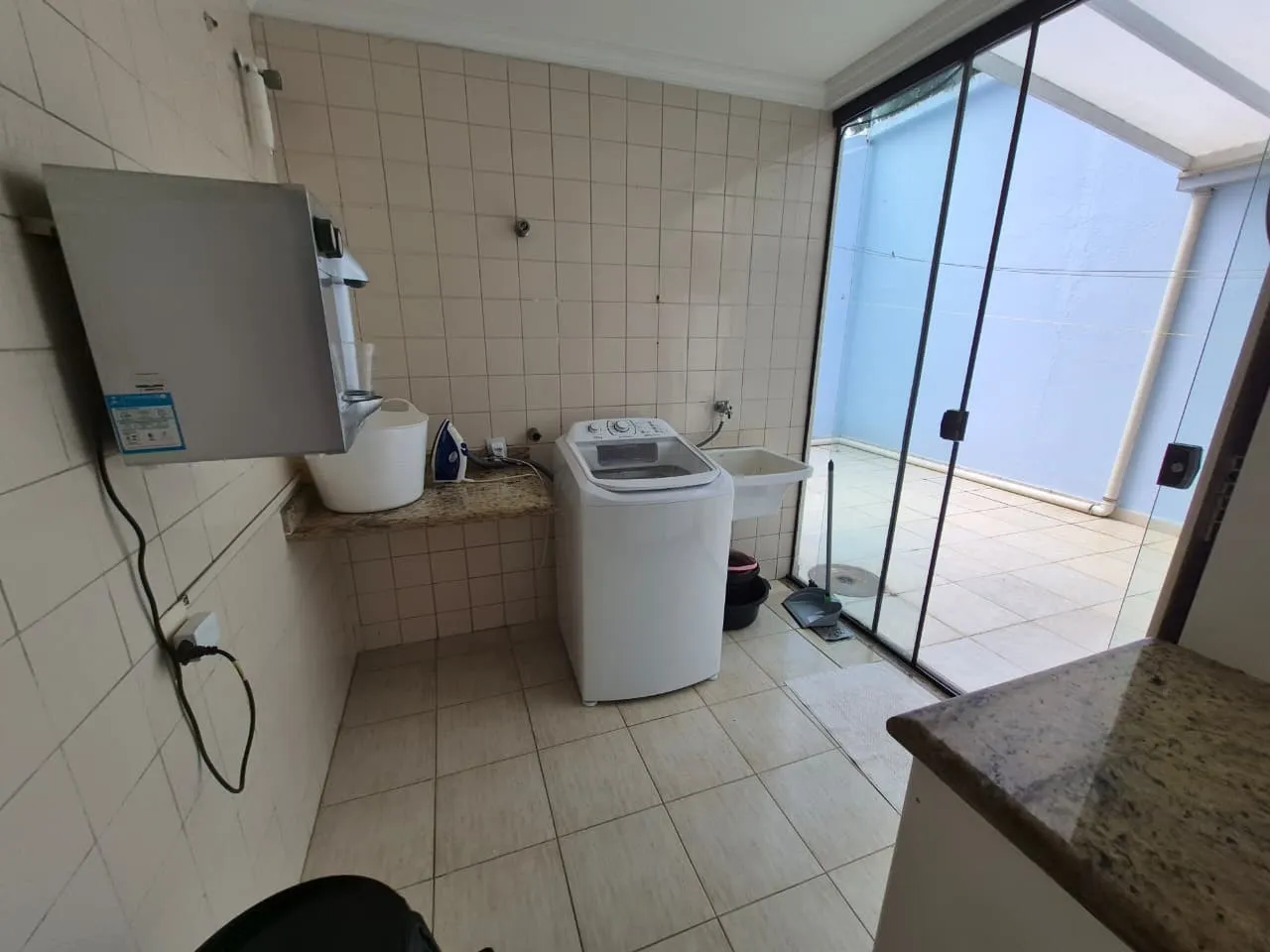 Furnished house for rent with 4 bedrooms and 5 bathrooms — photo 18