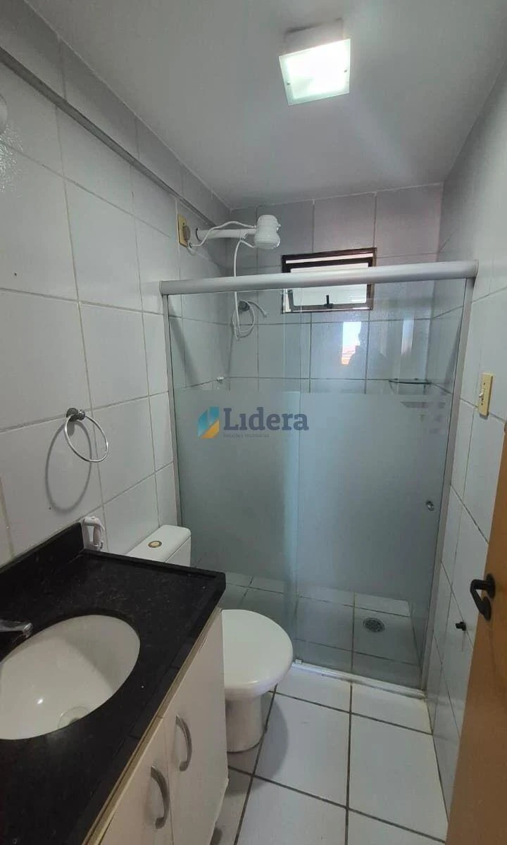 Квартира з 3 спальнями, у будинку є басейн — photo 15