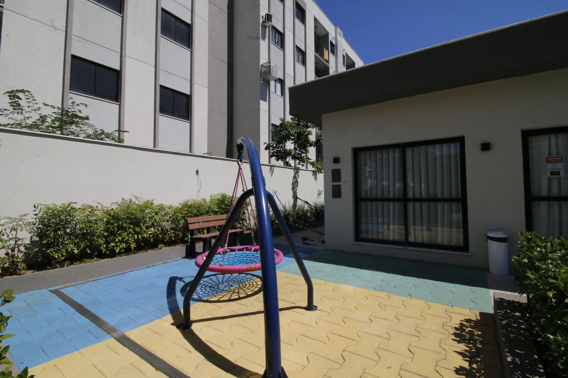 Unfurnished apartment with 2 bedrooms and 1 bathroom — photo 8