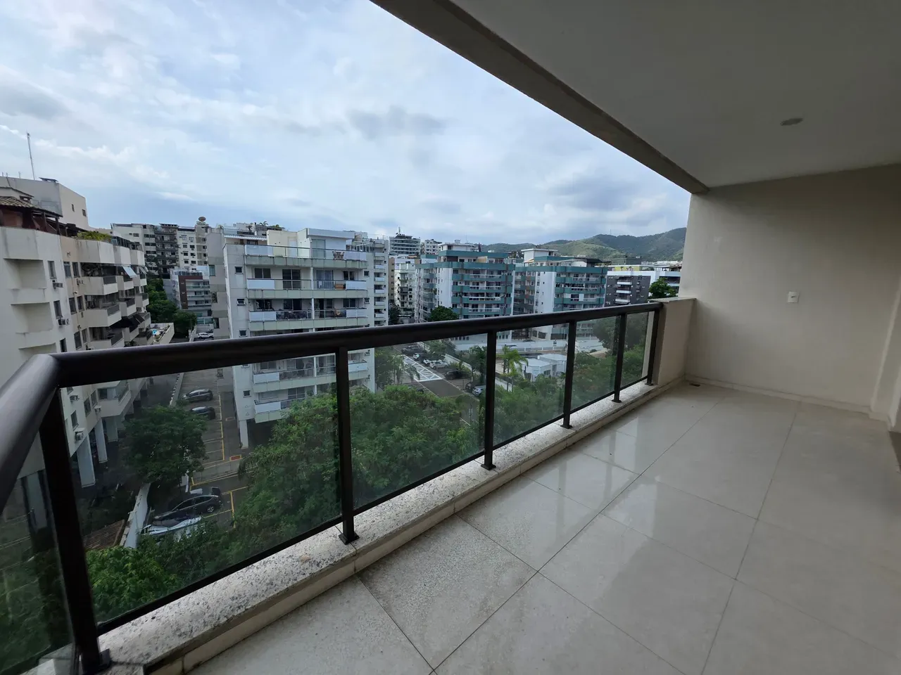 3-bedroom apartment with 5 bathrooms on the 5th floor — photo 2