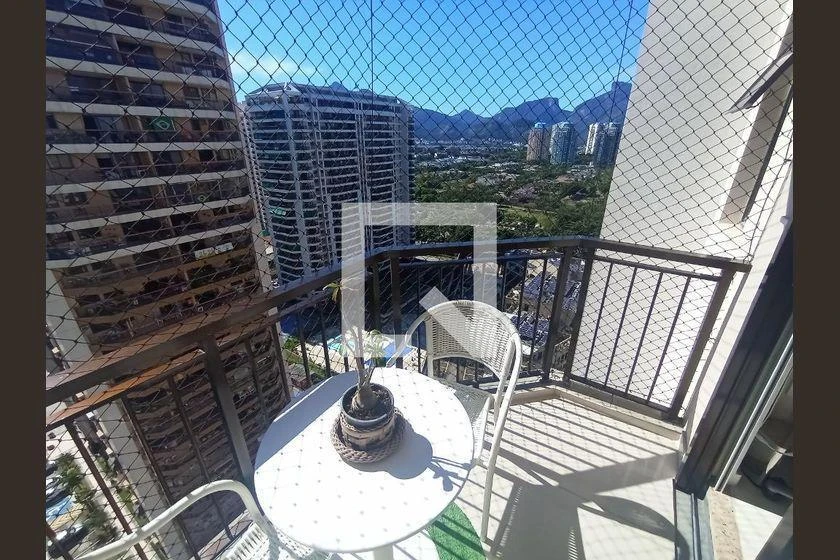 Furnished 30 m² apartment with 1 bedroom and balcony — photo 17