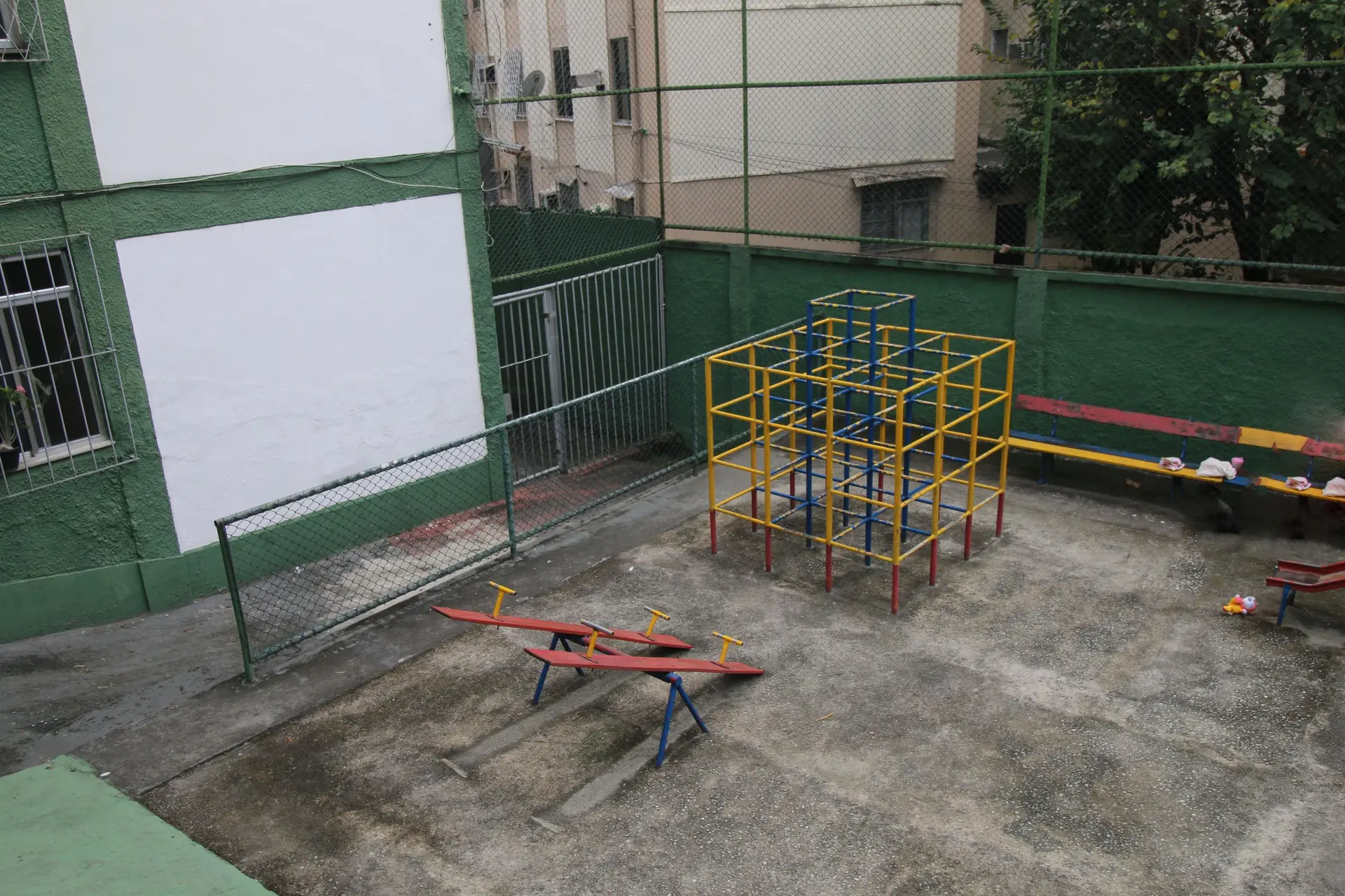 Apartment, 49 m², with a grill on the balcony — photo 9