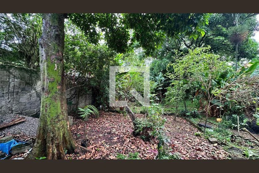 Casa para aluguel com 2 quartos e 1506 m² — photo 2