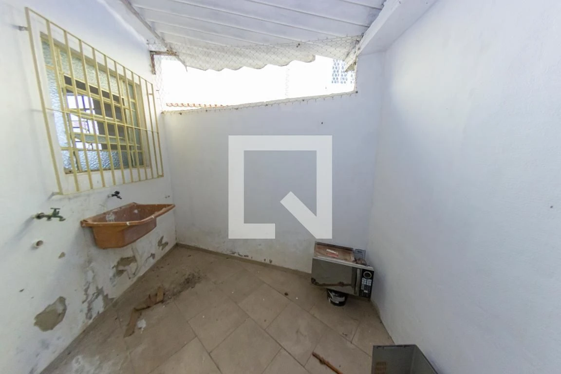 Casa com 3 quartos e varanda — photo 25