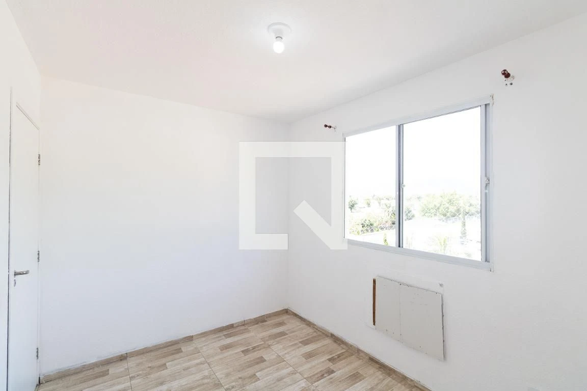 Unfurnished 2-bedroom apartment with 1 bath and parking — photo 24