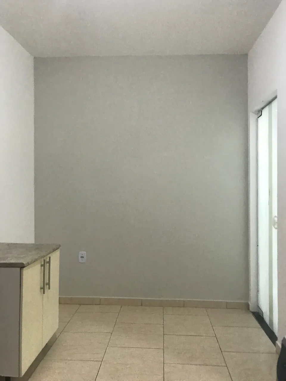 Studio with 1 bedroom, 1 bathroom and a closed gas kitchen — photo 2