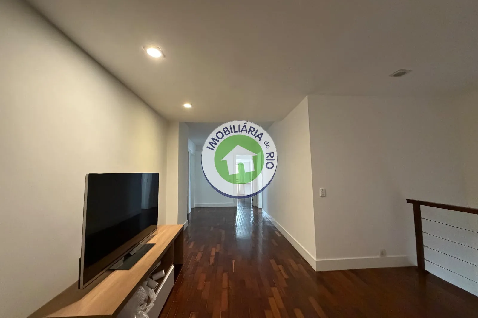 Apartamento sem mobília com 4 quartos e 5 banheiros — photo 28