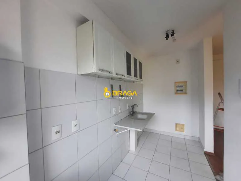 Residential apartment with 2 bedrooms and a separate kitchen — photo 11