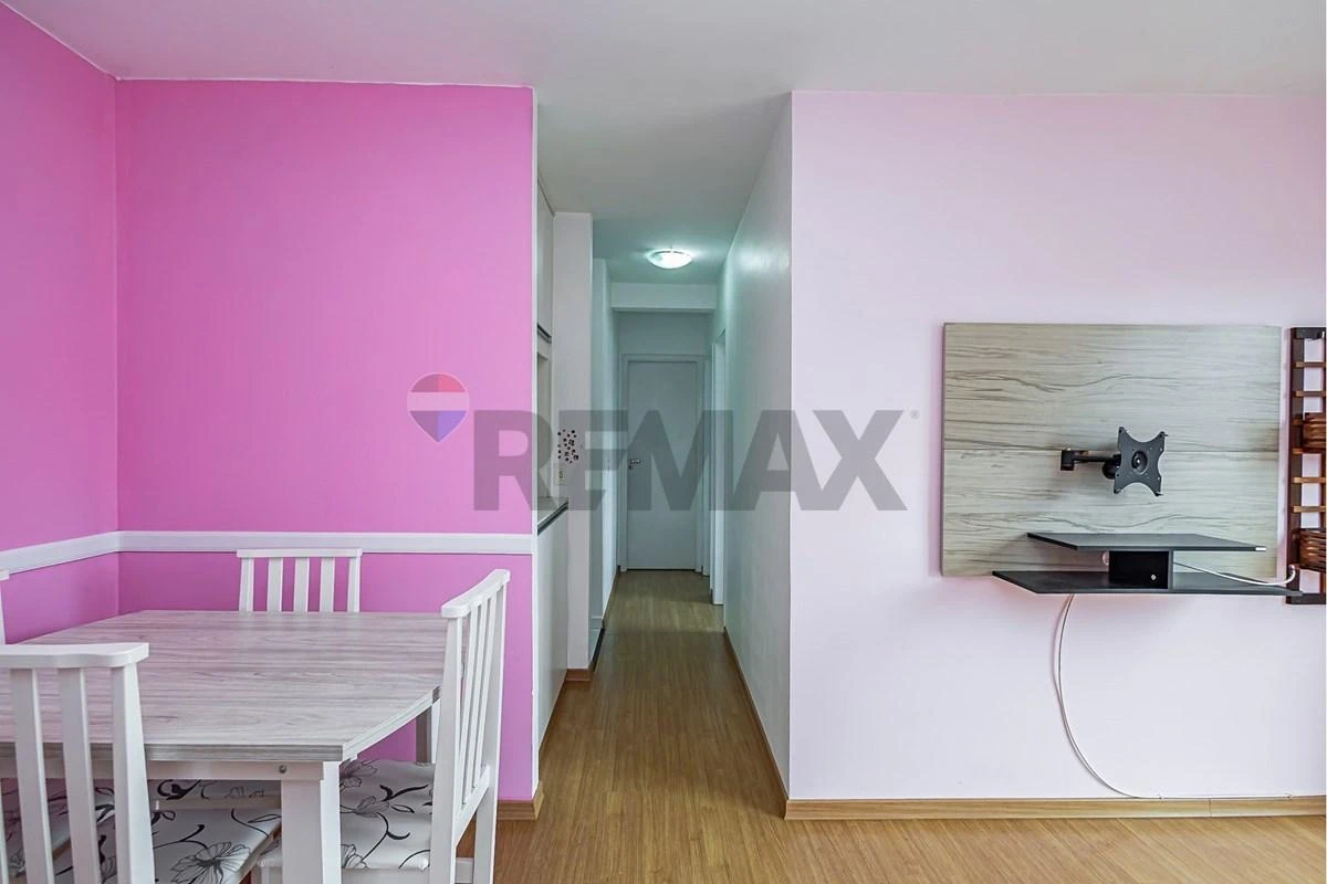 Apartment in a building with a gym — photo 29
