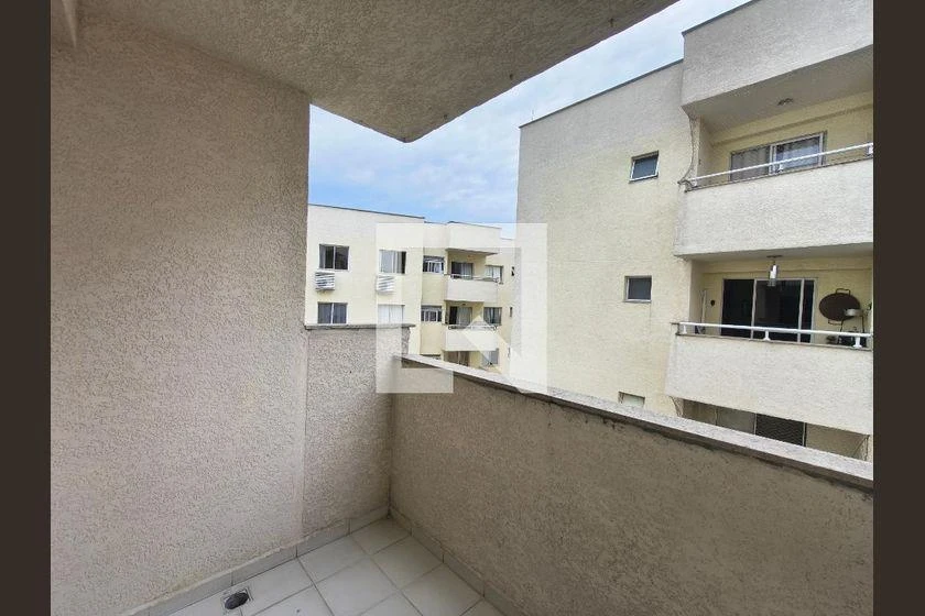 2-bedroom apartment in a building with a gym — photo 16