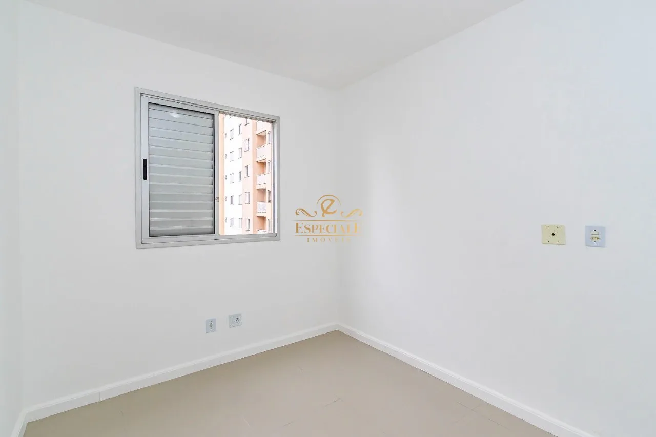 2-bedroom apartment with a balcony and parking spot — photo 15