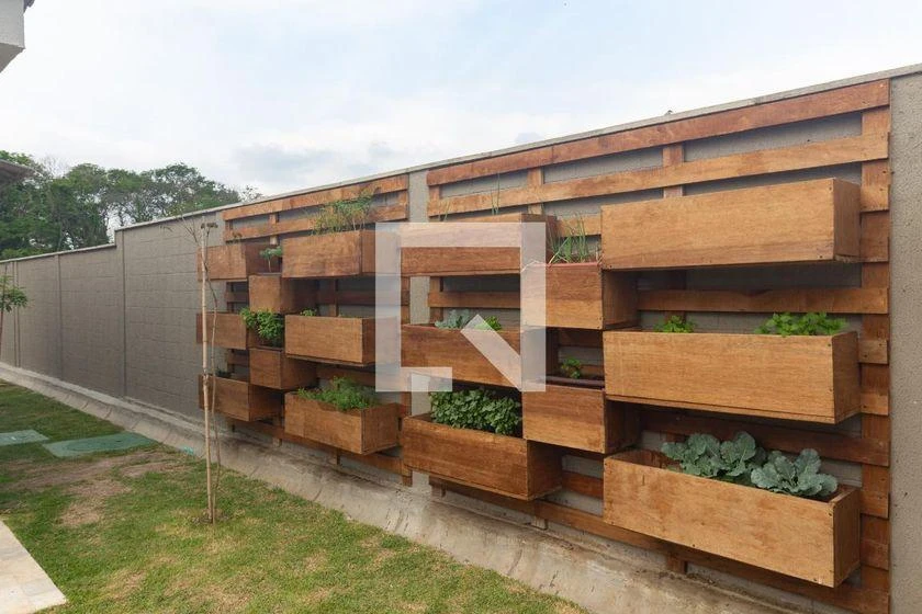 2-bedroom apartment in a building with a pool — photo 8