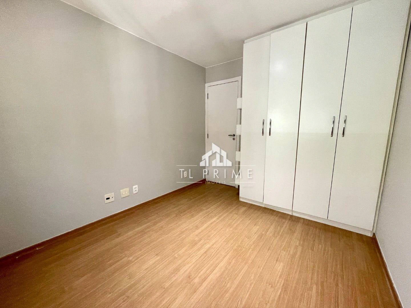 Furnished apartment, 99 m², with a private pool — photo 13