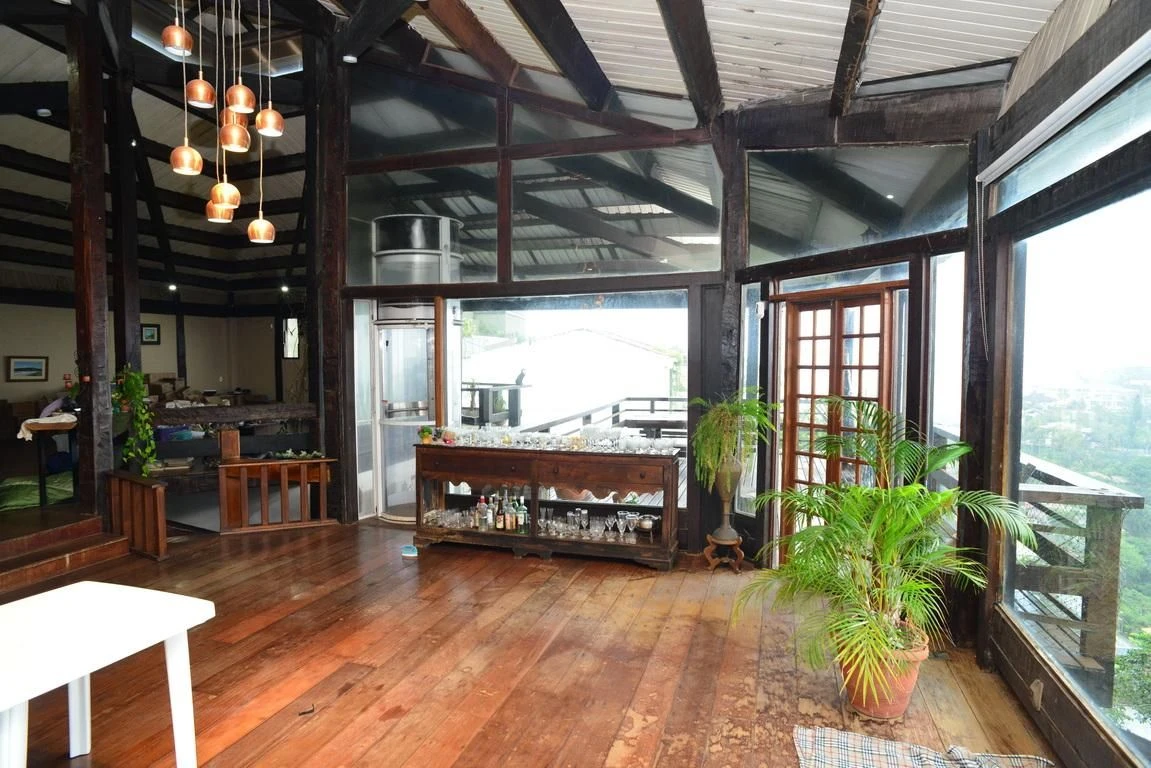 Furnished house, 700 m², with a jacuzzi — photo 4