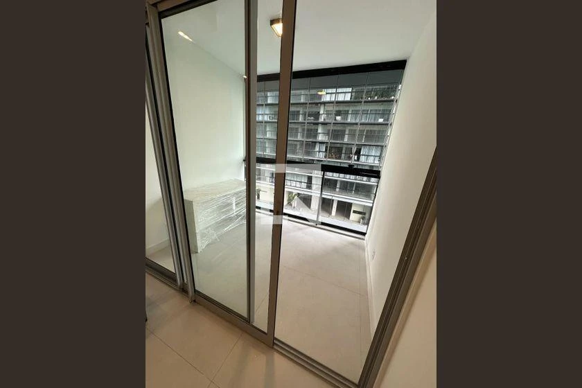 Apartamento de 2 quartos com máquina de lavar — photo 22