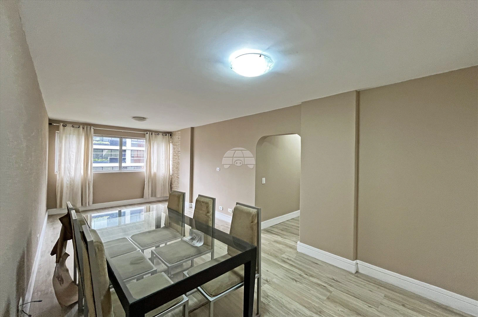 Home office in a 3-bedroom apartment, 132 m² — photo 3