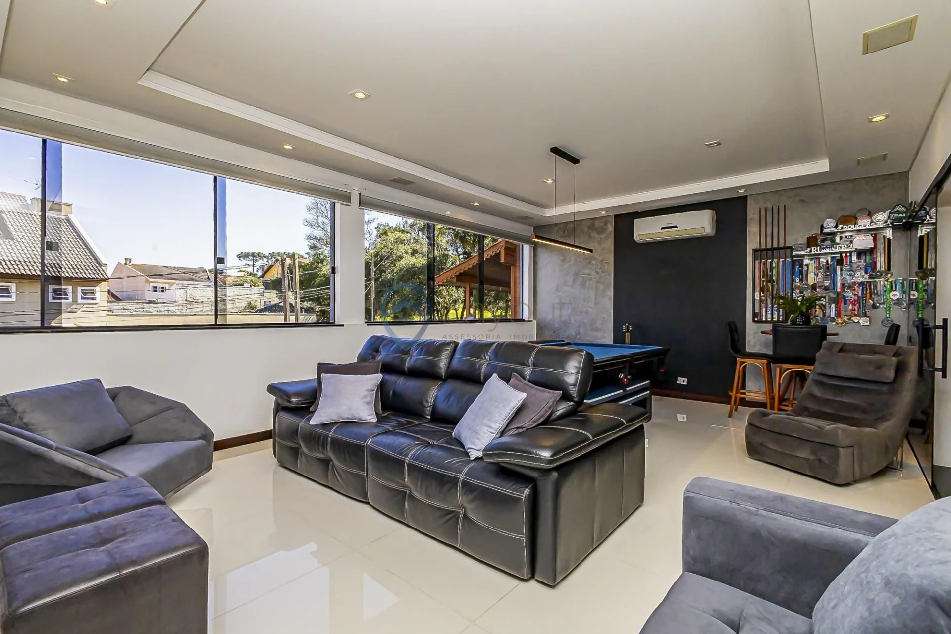 Рабочее место и 4 спальни: дом 381 м² — photo 20