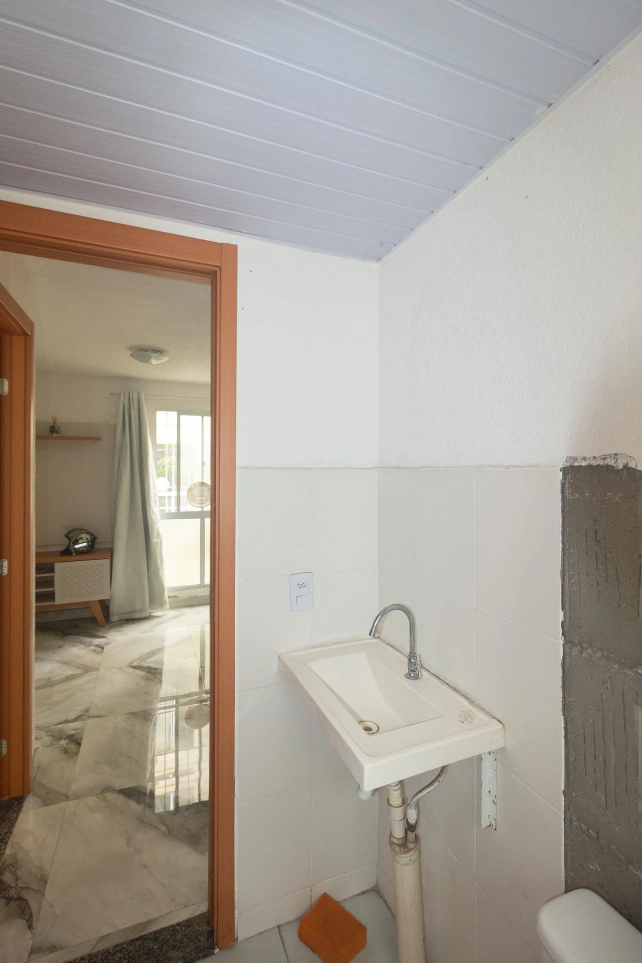 2-bedroom apartment in a building with a pool — photo 2