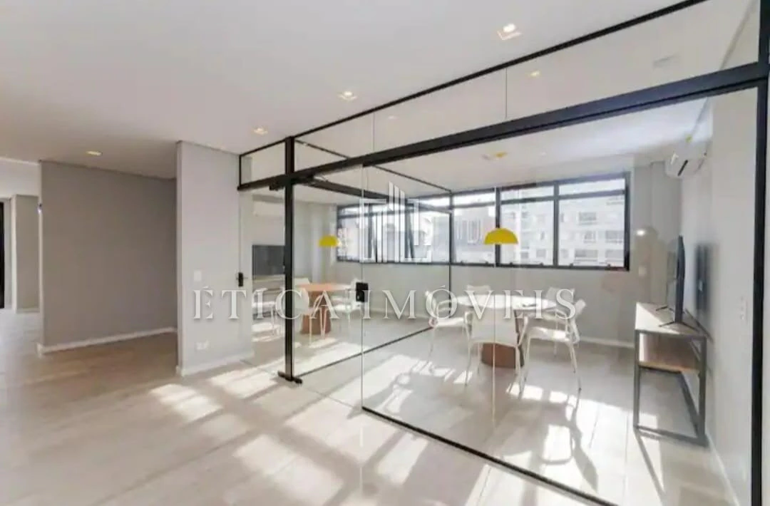 Home office in a one-bedroom apartment, 29 m² — photo 16