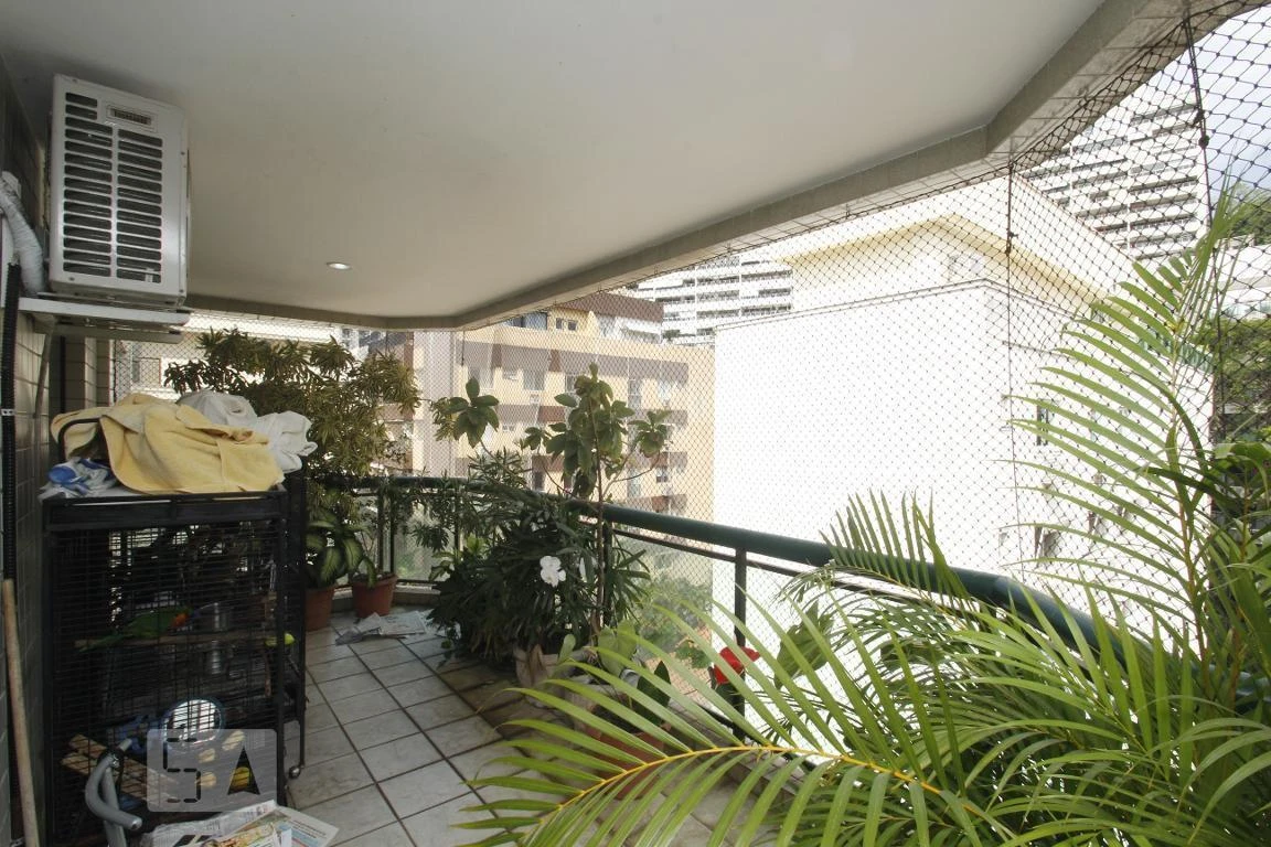 Apartamento mobiliado de 212 m² com 4 quartos — photo 17