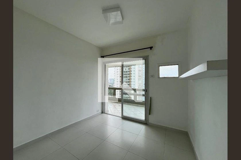 Apartamento de 2 quartos em condomínio com academia — photo 7