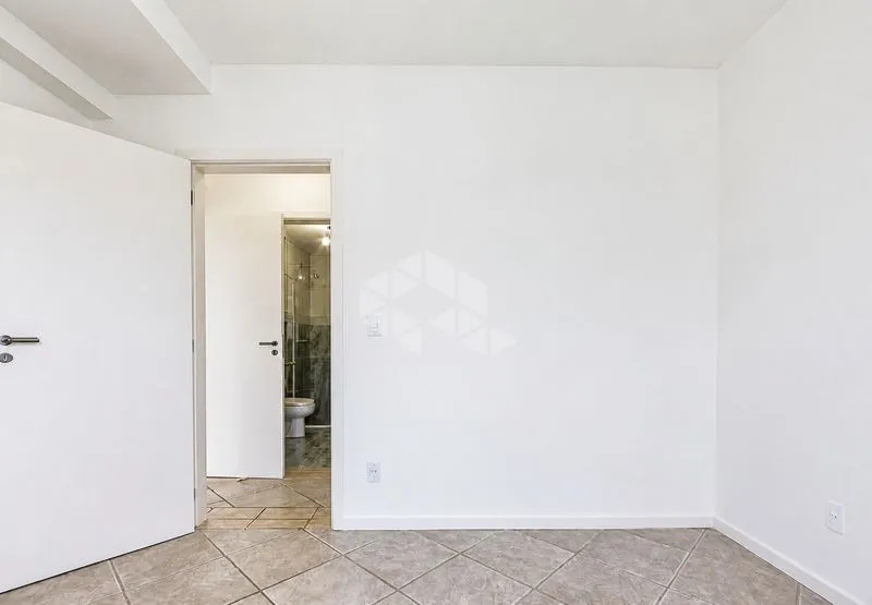 2-bedroom apartment with a water view in Florianópolis — photo 17