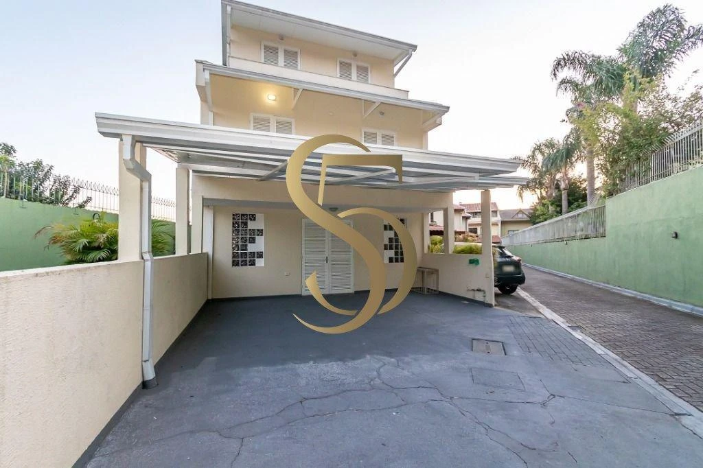 170 m² house with 4 bedrooms and a balcony — photo 22