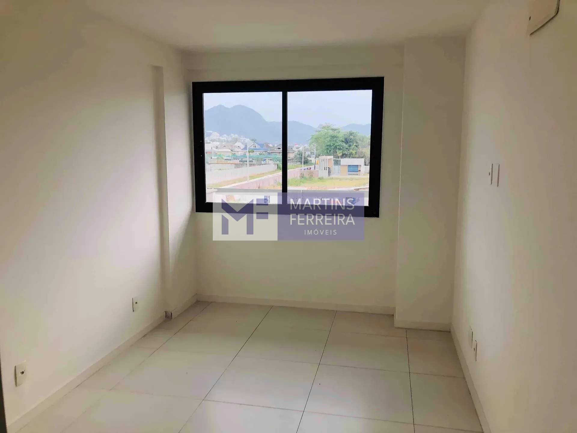 Apartamento com 3 quartos e vista para as montanhas — photo 18