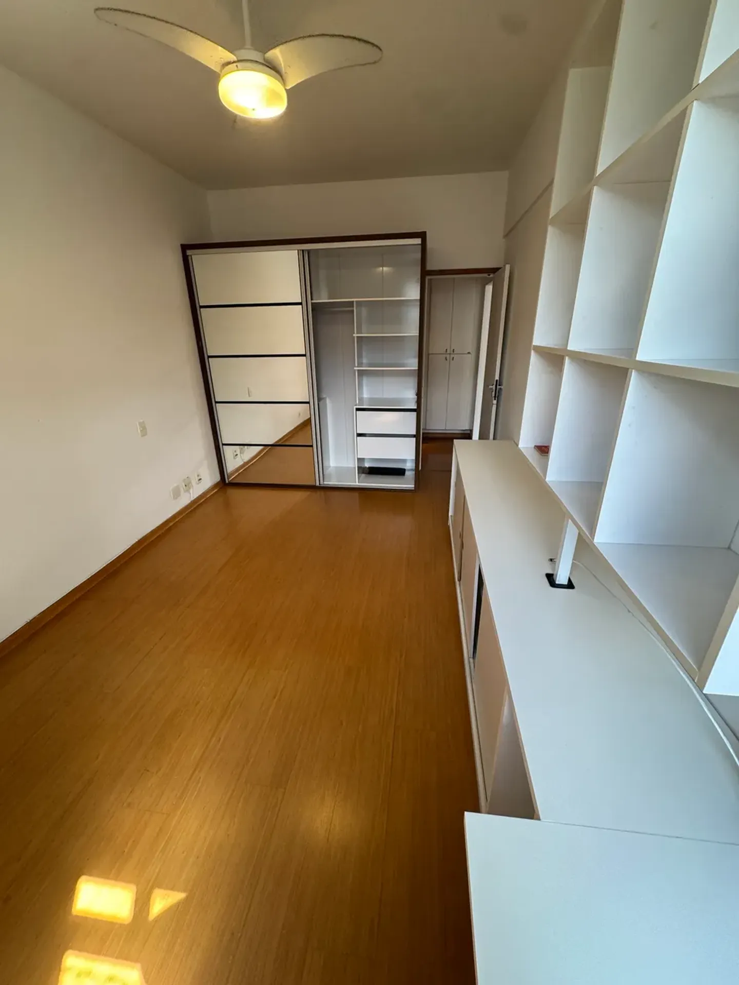Apartment on the 5th floor with a mountain view — photo 7