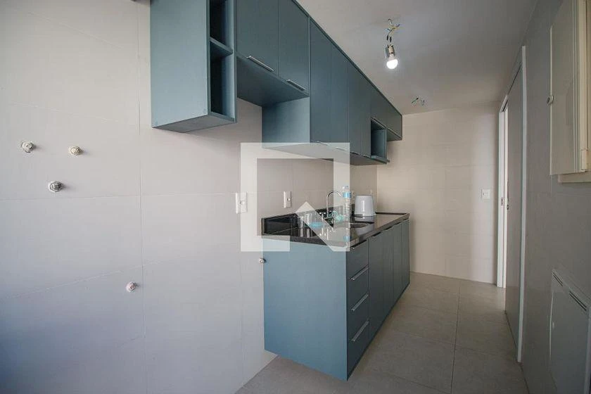 3-bedroom apartment with a gas stove and 2 parking spots — photo 25