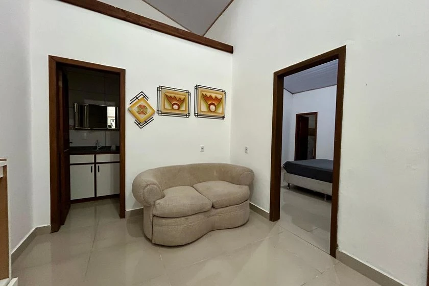 2-bedroom house with 2 bathrooms and 3 parking spots — photo 10