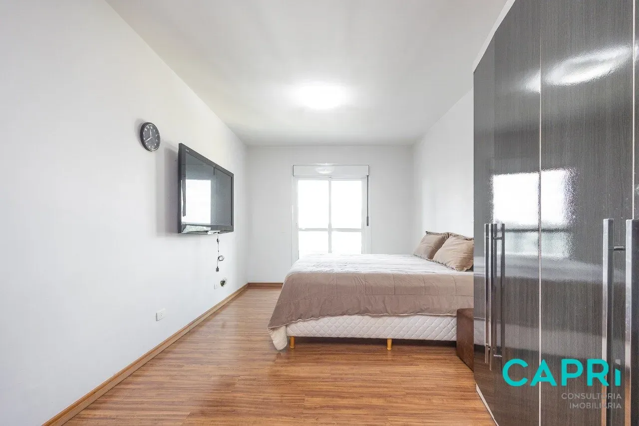 Furnished 318 m² apartment with 4 bedrooms and 3 parking — photo 47