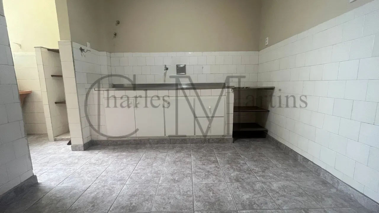 2-bedroom apartment, 85 m² — photo 2