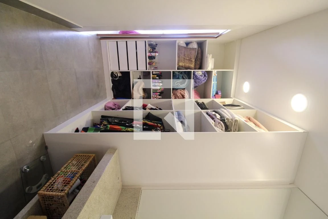 Furnished house with 4 en-suite bedrooms and private garden — photo 58
