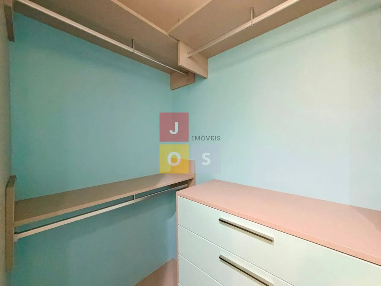 Furnished 4-bedroom suite apartment with 156 m² — photo 118