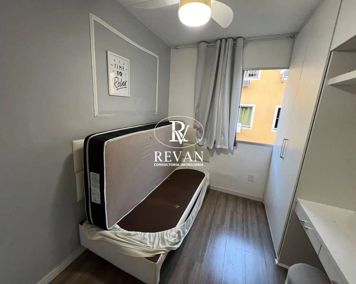 42 m² apartment with a washing machine and a home office — photo 3