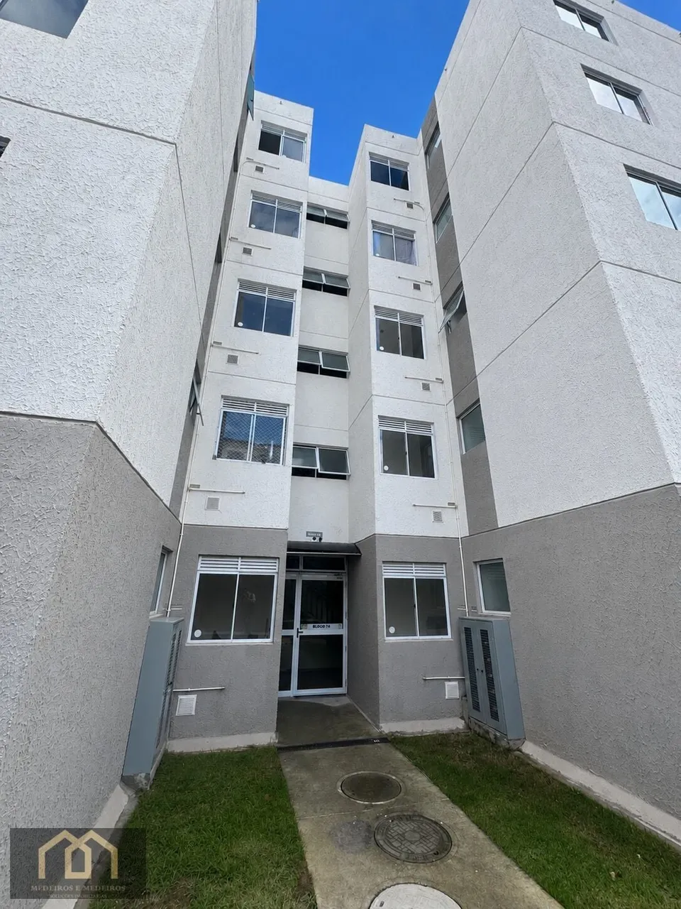 Apartamento mobiliado com 2 quartos e 1 banheiro — photo 9